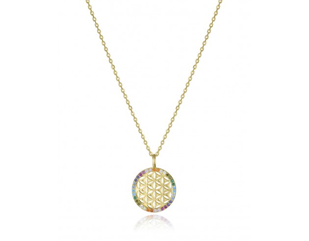 Hermoso collar de plata de primera ley con baño de oro destaca por su colgante redondo con un delicado motivo calado en el cent