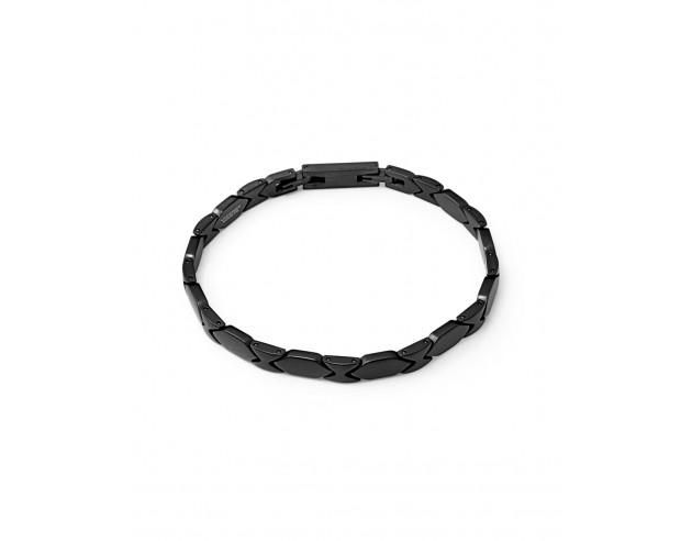 Una pulsera que destaca por su diseño sencillo y elegante, perfecta para el hombre moderno. Fabricada en acero con acabado IP n