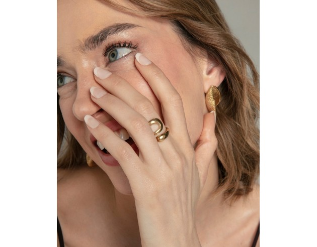 Anillo Viceroy Acero Ip Dorado...