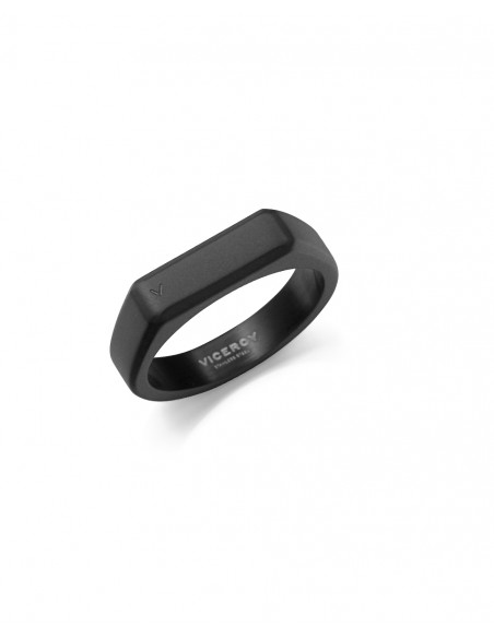 Anillo de acero tipo sello con acabado IP negro, una pieza de presencia sobria y contemporánea que aporta carácter a cualquier 